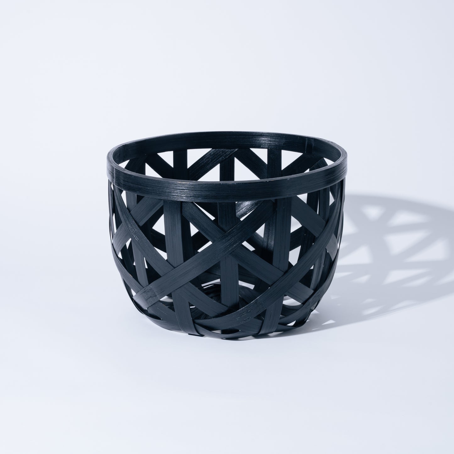 Black basket バスケット