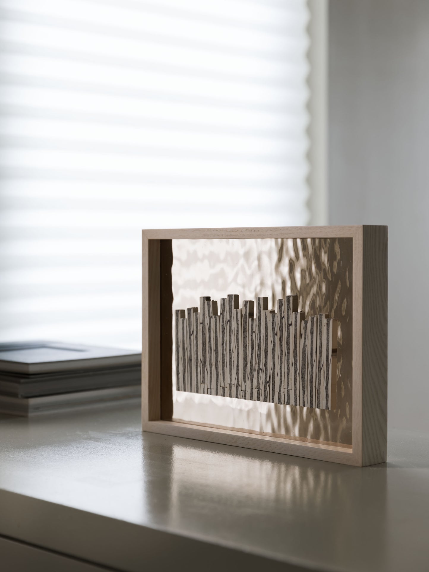 Framed BISCUIT "VOID" Rametto - Ash White