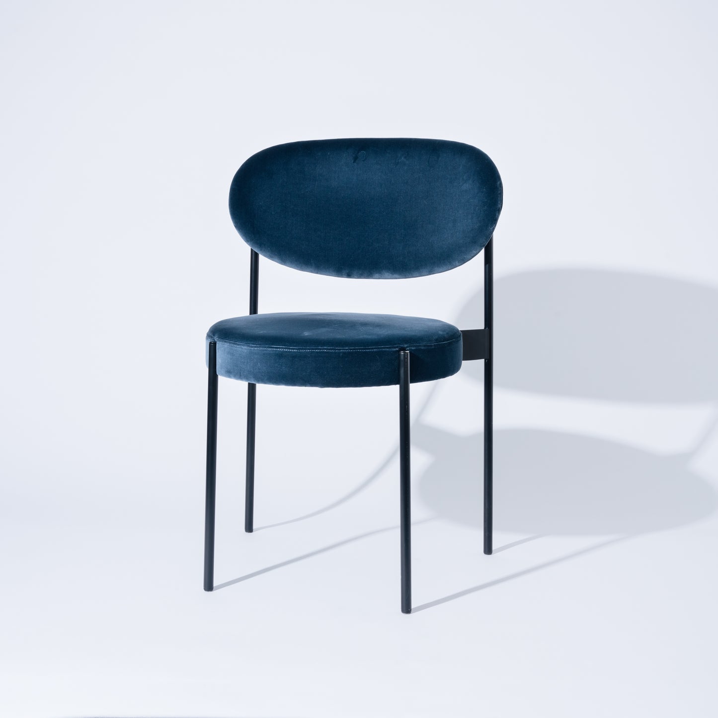 Velvet chair チェア