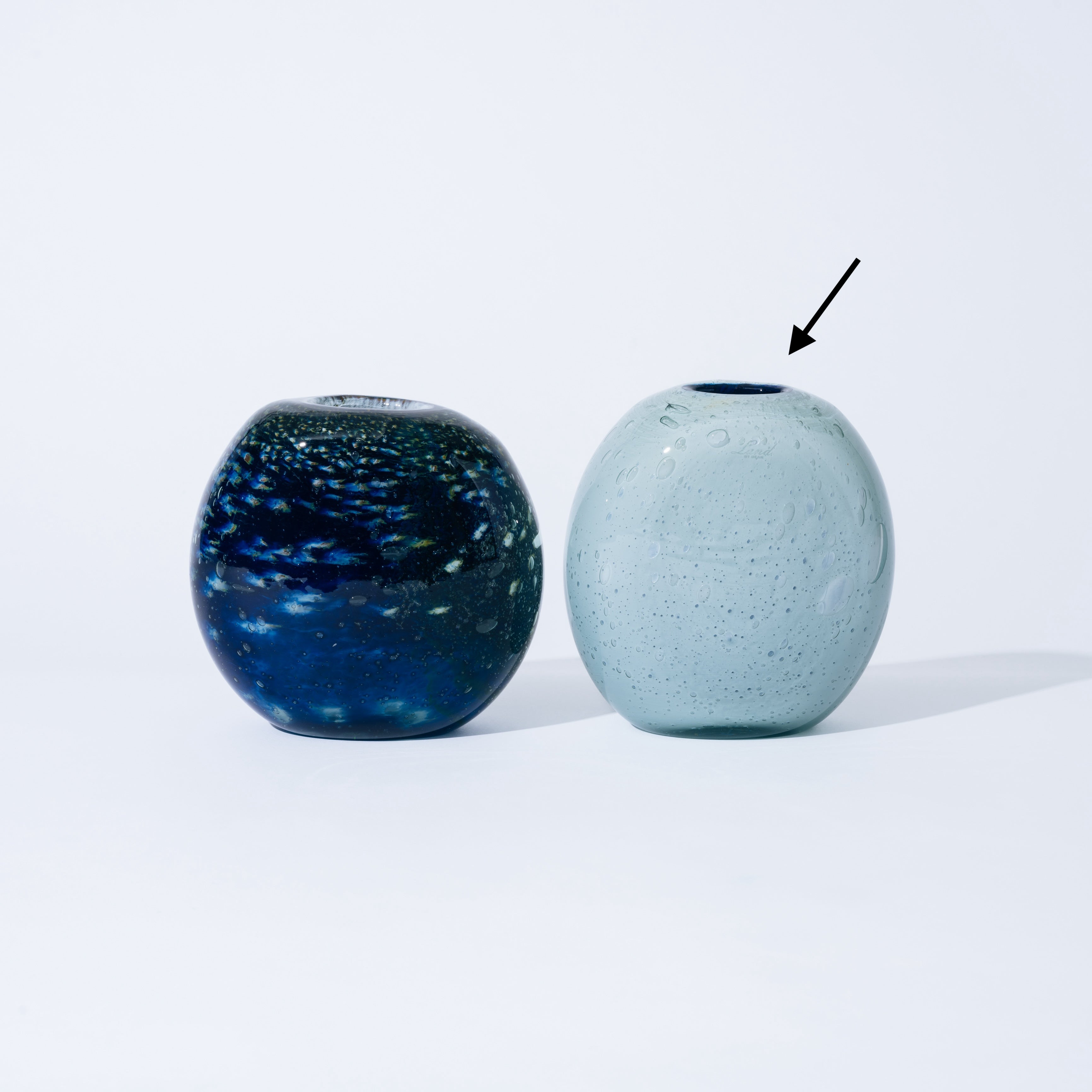 Flower Vase oval light blue フラワーベース – 3rdparty